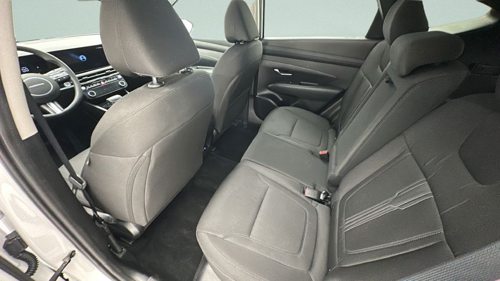 Used 2025 Hyundai Tucson SEL AWD/4WD image 9