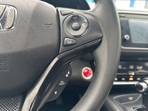Used 2021 Honda HR-V EX image 23