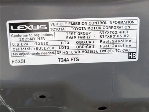 Used 2025 Lexus TX 500h AWD w/ Technology Package image 24