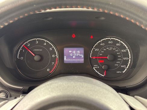 Used 2019 Subaru Crosstrek 2.0i Premium AWD/4WD image 21