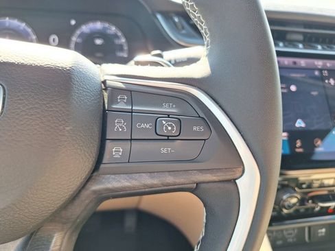 Used 2025 Jeep Grand Cherokee L Limited w/ Luxury Tech Group II RWD image 19