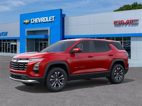 New 2026 Chevrolet Equinox LT w/ Safety and Technology Package image 2