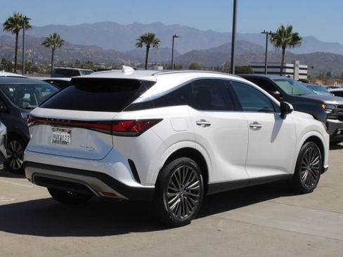 Certified 2025 Lexus RX 450h AWD w/ Convenience Package image 21