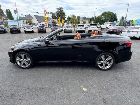 Used 2012 Lexus IS 350C w/ Luxury Pkg RWD image 16