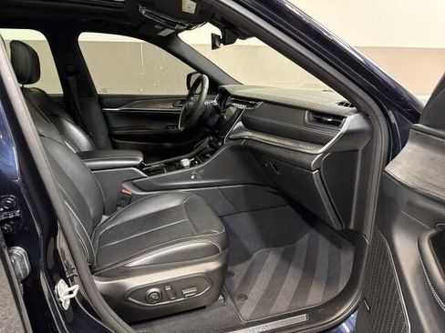 Used 2023 Jeep Grand Cherokee L Overland AWD/4WD image 52