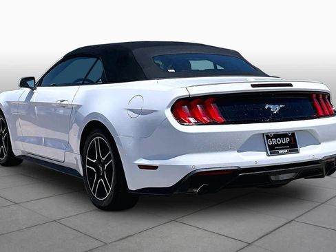 Used 2022 Ford Mustang Premium RWD image 11
