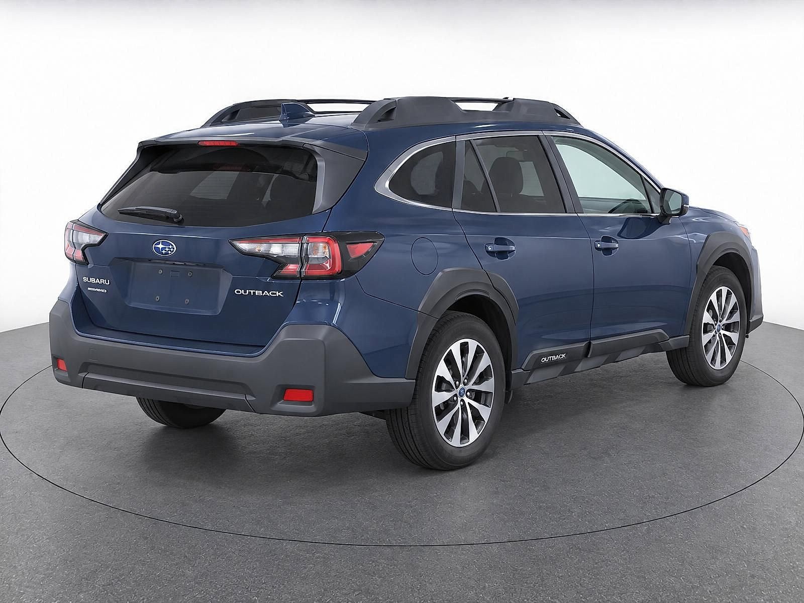 Certified 2024 Subaru Outback Premium AWD/4WD image 4