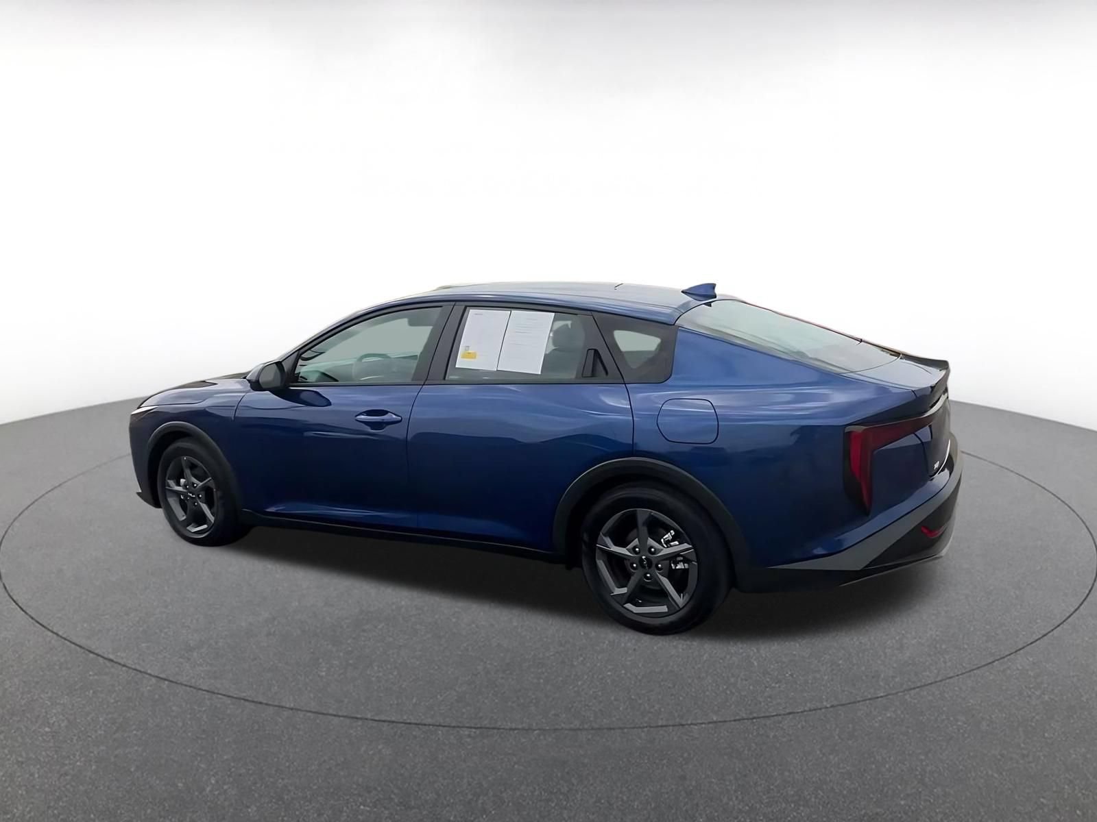 Used 2026 Kia K4 FWD image 9
