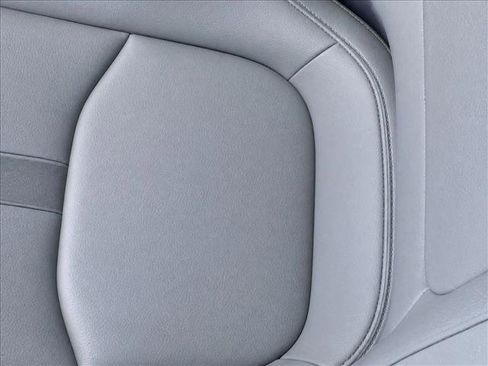 Used 2025 Honda Pilot EX-L image 21