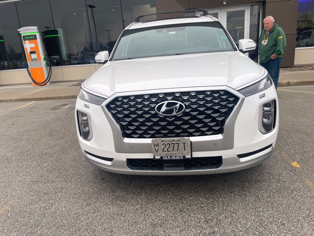 Used 2021 Hyundai Palisade Calligraphy AWD/4WD image 2