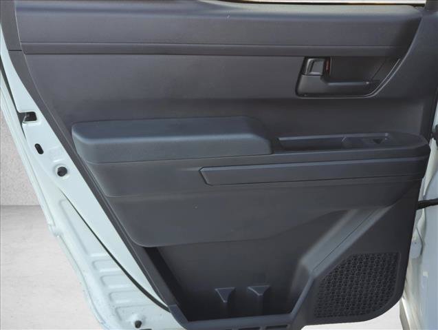 Certified 2025 Toyota Tacoma SR5 AWD/4WD image 11