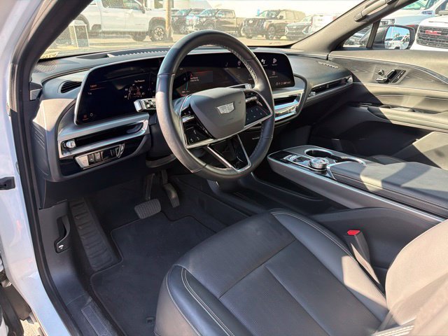 Certified 2024 Cadillac Lyriq Sport AWD/4WD image 7