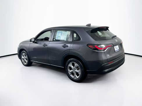 Used 2023 Honda HR-V LX image 7