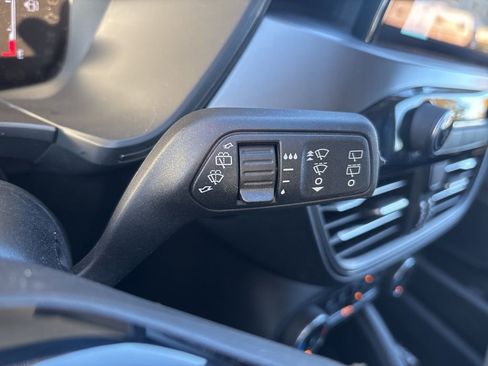 Used 2023 Ford Escape Active image 23