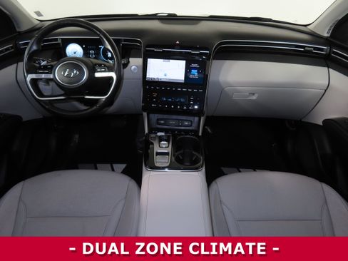 Used 2024 Hyundai Tucson Limited image 11