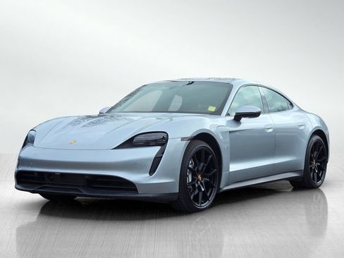 Used 2023 Porsche Taycan w/ Premium Package image 8