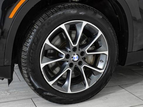 Used 2018 BMW X5 xDrive50i w/ Premium Package image 53