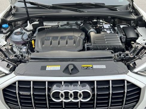 Certified 2025 Audi Q3 2.0T Premium Plus w/ Premium Plus Package image 39