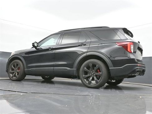 Used 2021 Ford Explorer ST w/ Equipment Group 401A image 37