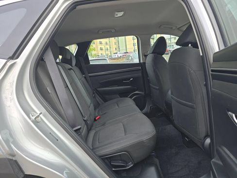 Used 2024 Hyundai Tucson SE AWD/4WD image 12
