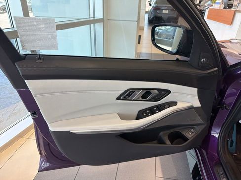 Used 2023 BMW M3 w/ M Carbon Exterior Package image 10