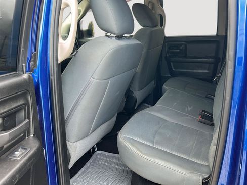 Used 2019 RAM 1500 Express w/ Express Value Package AWD/4WD image 24