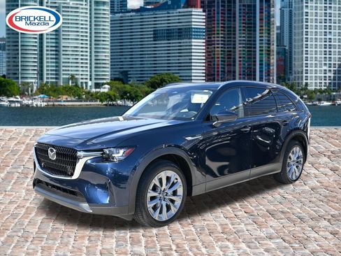 Used 2026 MAZDA CX-90 Plug-In Hybrid w/ Preferred AWD/4WD image 2