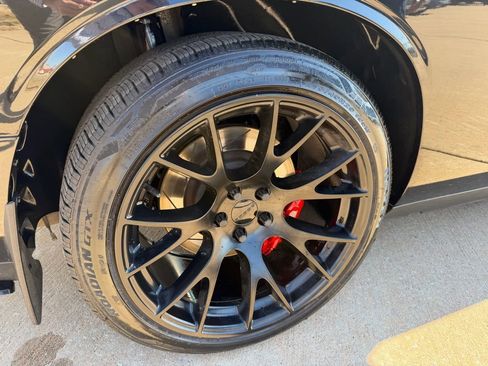 Used 2008 Dodge Challenger SRT8 image 12