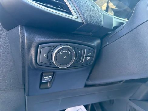 Used 2019 Lincoln Nautilus Reserve FWD image 7