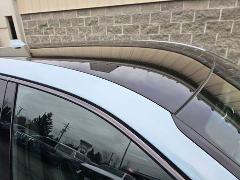 Used 2024 Cadillac Lyriq Sport image 15