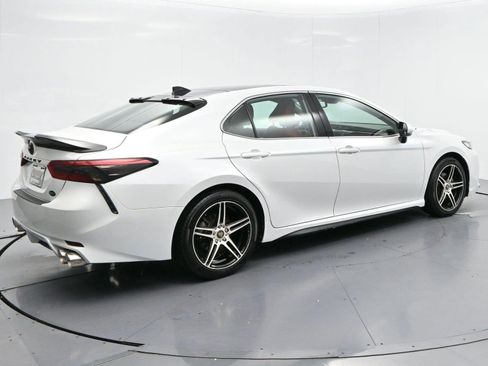 Used 2019 Toyota Camry XSE w/ Driver Assist Package FWD image 7