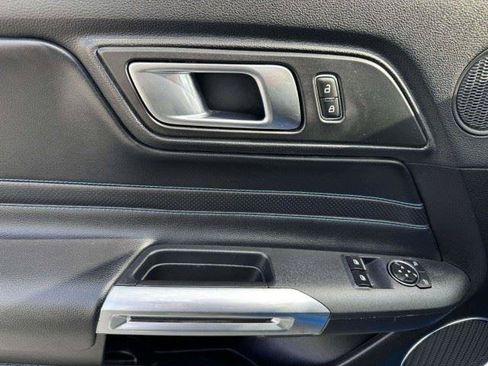 Used 2021 Ford Mustang GT RWD image 18