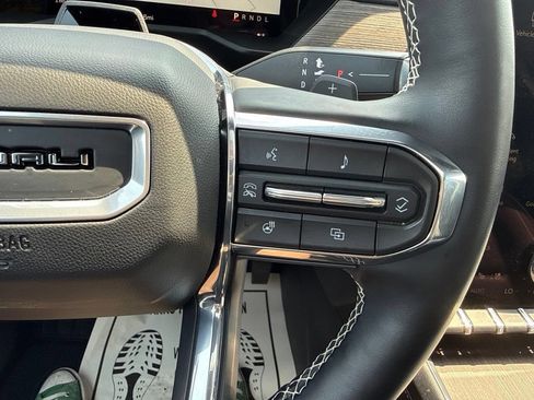 Used 2026 GMC Acadia Denali w/ Super Cruise Package AWD/4WD image 40