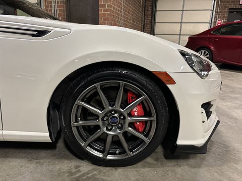 Used 2017 Subaru BRZ Limited w/ Performance Package image 26