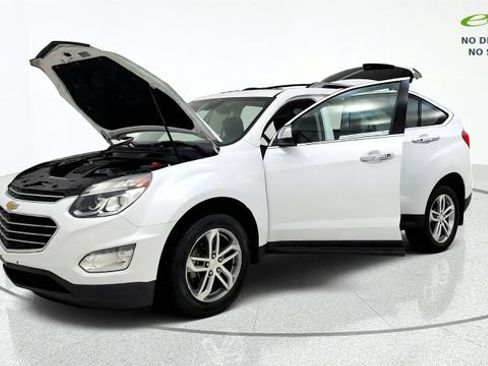 Used 2017 Chevrolet Equinox Premier w/ Enhanced Convenience Package FWD image 13