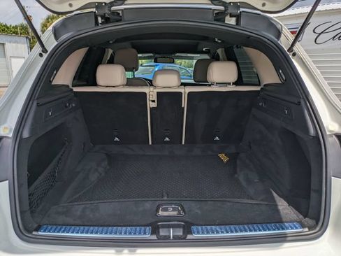 Used 2018 Mercedes-Benz GLC 300 4MATIC image 13