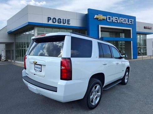 Used 2015 Chevrolet Tahoe LT w/ Luxury Package image 2