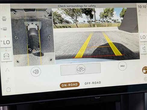 Certified 2025 Land Rover Discovery Sport S AWD/4WD image 14