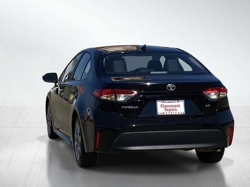 Certified 2025 Toyota Corolla LE image 6