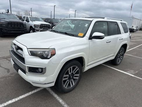 Used 2015 Toyota 4Runner Limited image 2