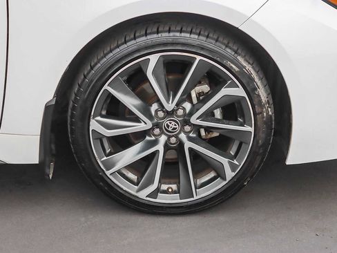 Used 2022 Toyota Corolla SE w/ Carpet Mat Package (TMS) image 9