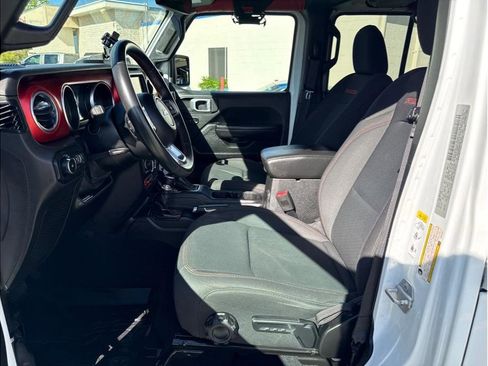 Used 2019 Jeep Wrangler Unlimited Rubicon image 20