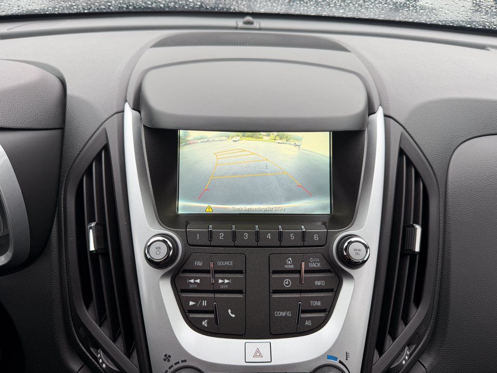 Used 2017 Chevrolet Equinox Premier FWD image 26
