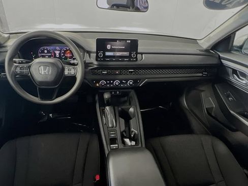 Used 2023 Honda Accord EX image 28