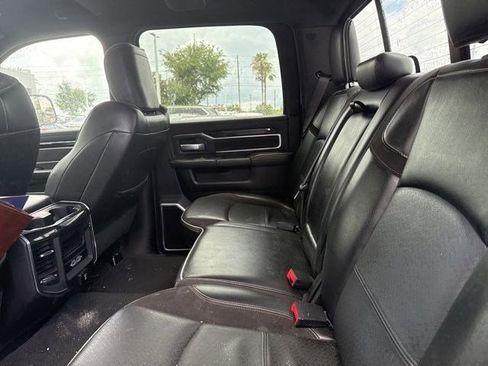 Used 2019 RAM 2500 Laramie w/ Night Edition AWD/4WD image 9