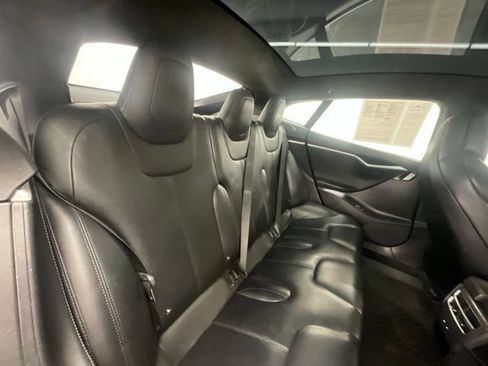Used 2017 Tesla Model S AWD image 16