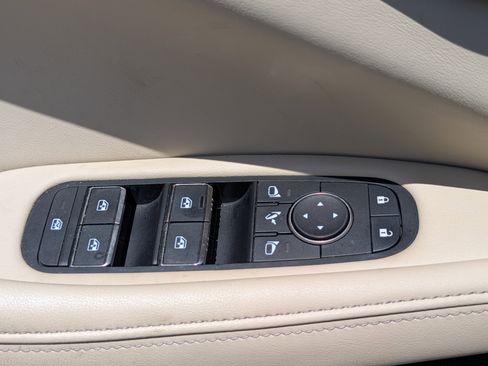 Used 2023 INFINITI QX60 Luxe w/ Cargo Package image 21