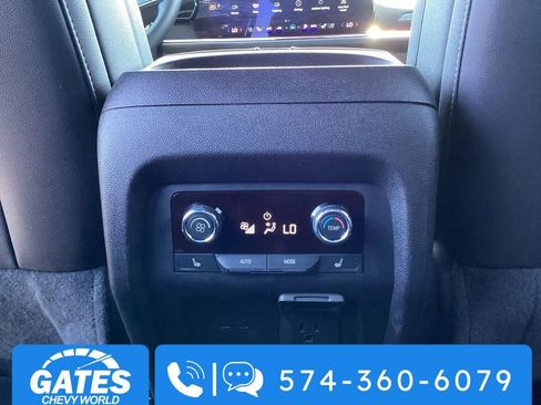 Used 2025 Chevrolet Traverse RS w/ LPO, Floor Liner Package AWD/4WD image 20