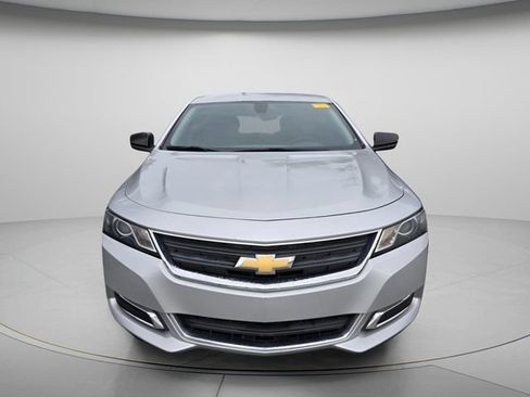 Used 2019 Chevrolet Impala LS FWD image 3