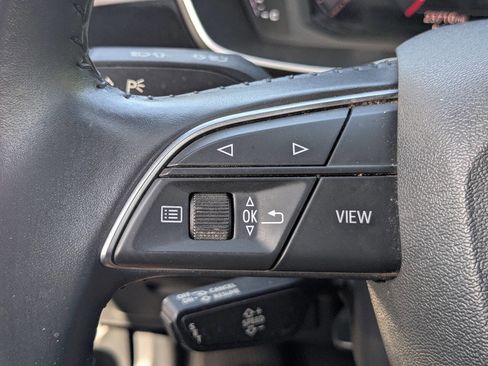 Used 2020 Audi Q3 2.0T Premium image 30